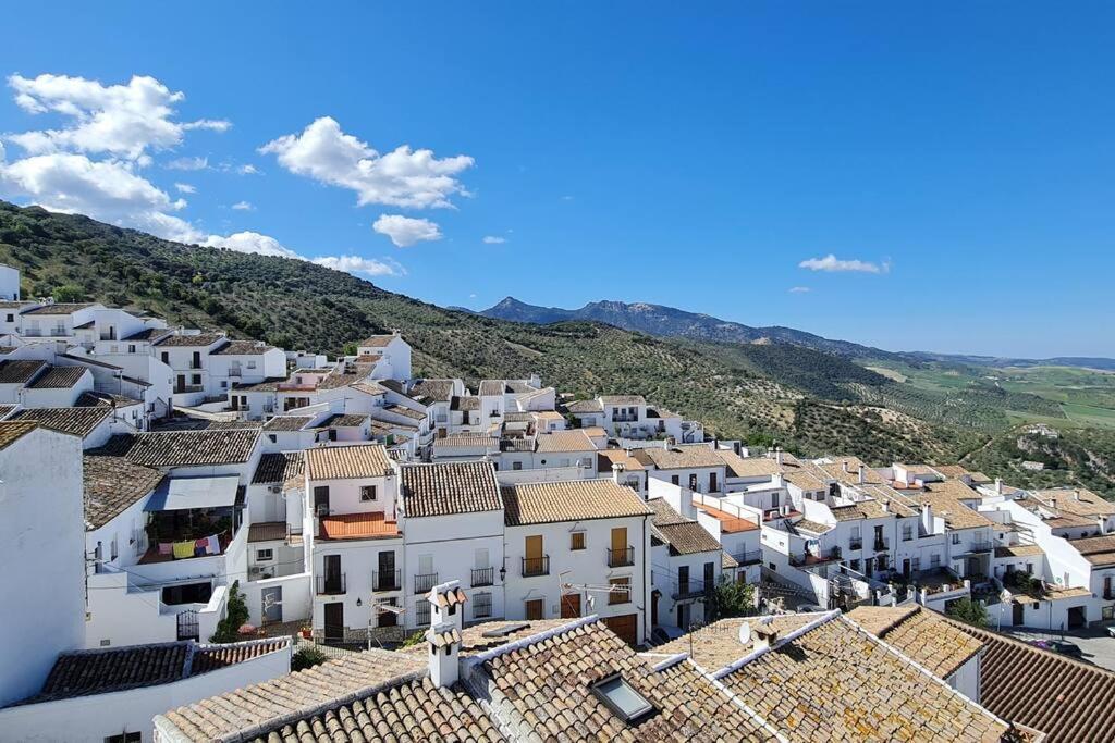 Entre Vistas Casa de hóspedes Zahara De La Sierra Exterior foto