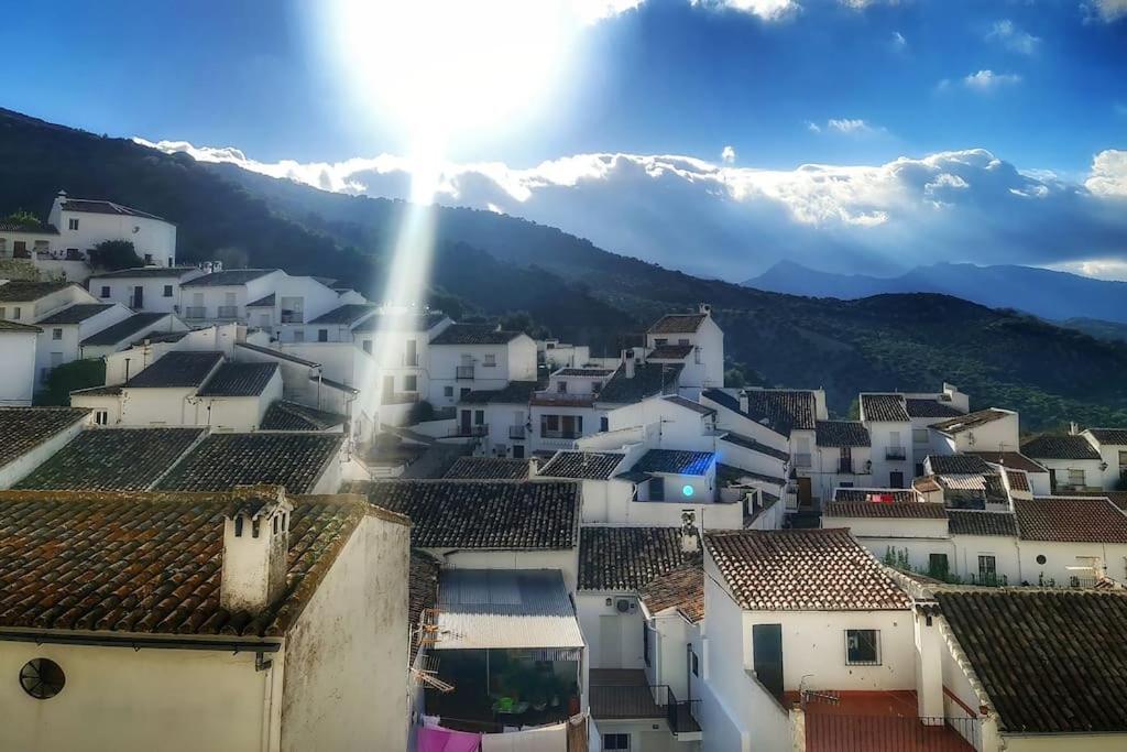 Entre Vistas Casa de hóspedes Zahara De La Sierra Exterior foto